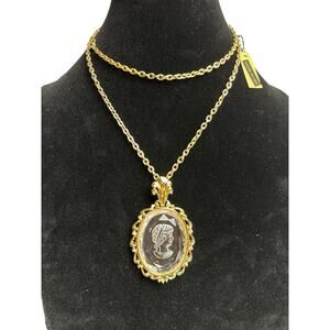 Vintage Intaglio Cameo with a Gold Tone Necklace